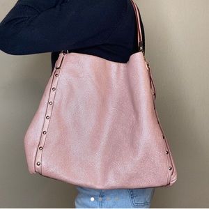 ♥️SPARKLY PINK COACH BAG♥️